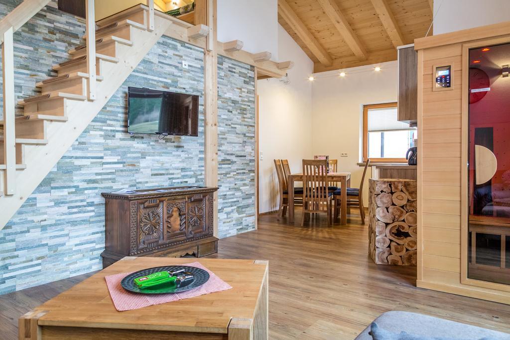Zugspitzchalets Biberwier Room photo