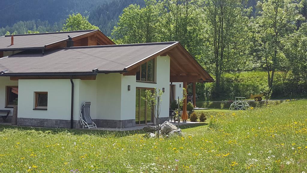 Zugspitzchalets Biberwier Exterior photo